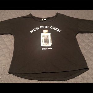 Women’s sweatshirt